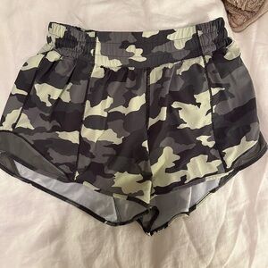Lululemon shorts!
